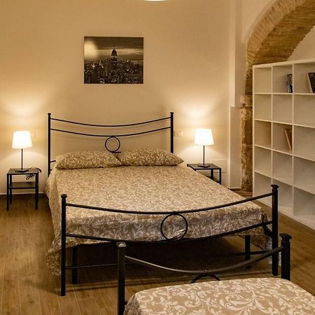 Casa Concerie Quattro Apartment Sulmona Luaran gambar